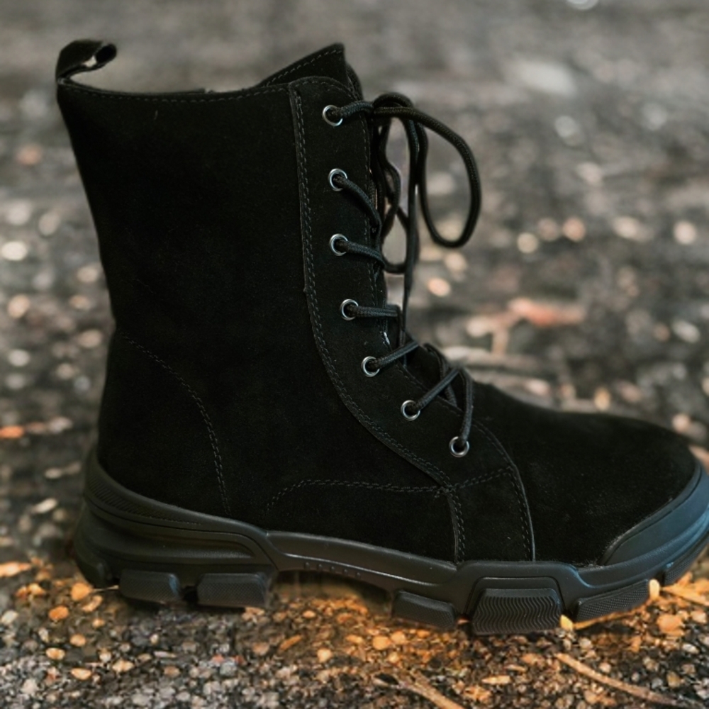 Womwn's 'Elise' Lace-Up Boots By GLAZE